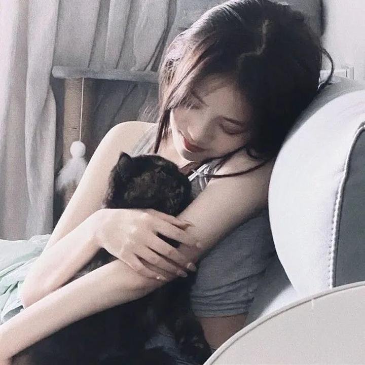 迷你裙艳尸案